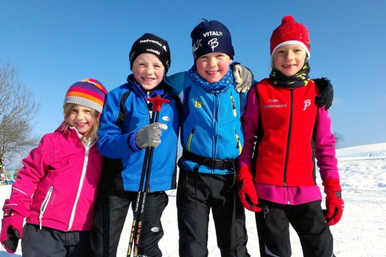 Powderflöckchen Kids on Snow